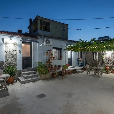 Appartamento Ρίζες - Rizes Repanidhion Esterno foto